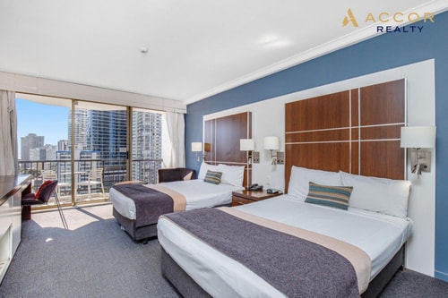 Ocean View 2 Double-bed Hotel Room On View Avenue 2 Serain Residences