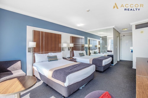 Ocean View 2 Double-bed Hotel Room On View Avenue 1 Serain Residences