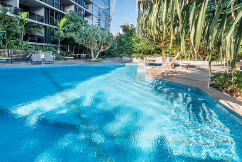 Central Located 1BR w/Parking | Near CBD & Transit 15 Serain Residences