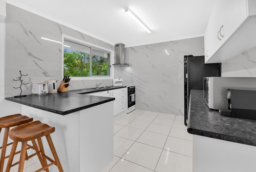 Central Located 3 Bedroom Unit in Southport 8 Serain Residences