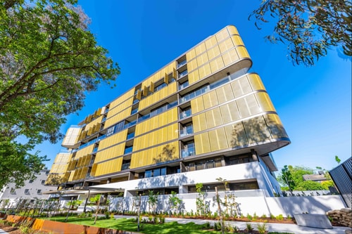 Modem One Bedroom Apartment on Northbourne Avenue 19 Serain Residences