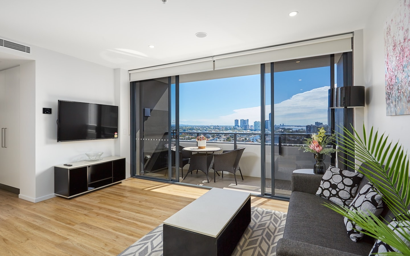 Splendid view 2 bedroom Apartment In Centre 1 Serain Residences