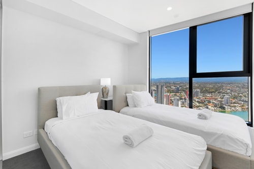 45th-Floor Waterview 2Bedroom | 3-Min Walk to Tram 2 Serain Residences