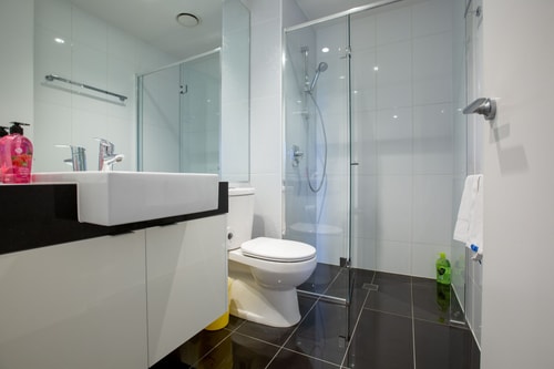 Two-bedroom Apt in Southbank with Parking 11 Serain Residences