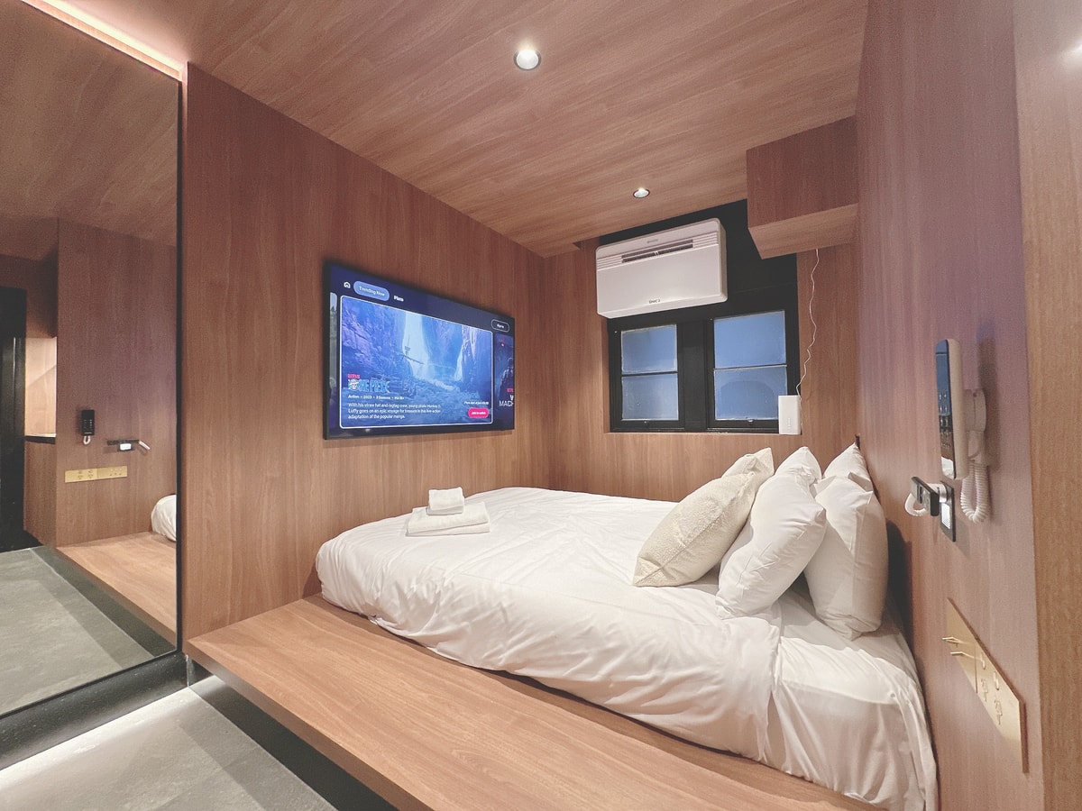 Chic Inner-City Hideaway Studio in Surry Hills 5 Serain Residences