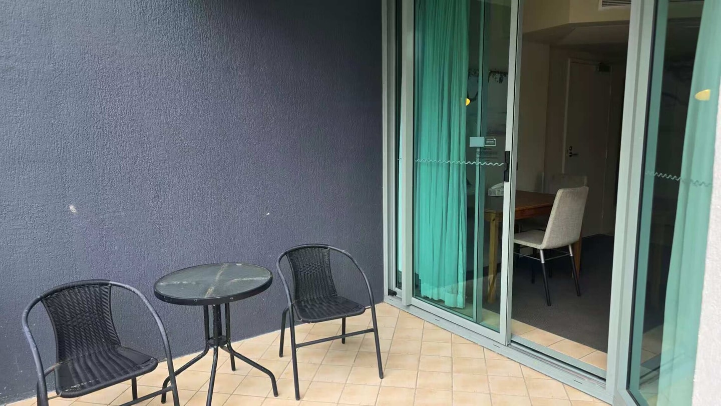 Queen Bed Studio in Legend Hotel Close to Beach 5 Serain Residences