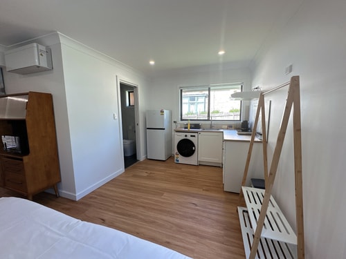 Spacious Homelike King Studio Retreat in Roseville 11 Serain Residences