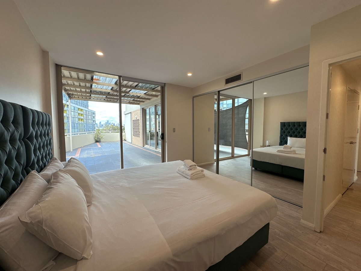 Spacious City View 3BR Loft Apartment | Parking*2 5 Serain Residences