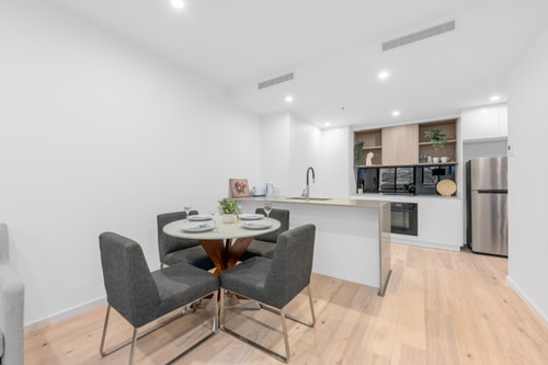 Cozy 2Bedroom Apt in Centre Canberra w/Parking 14 Serain Residences