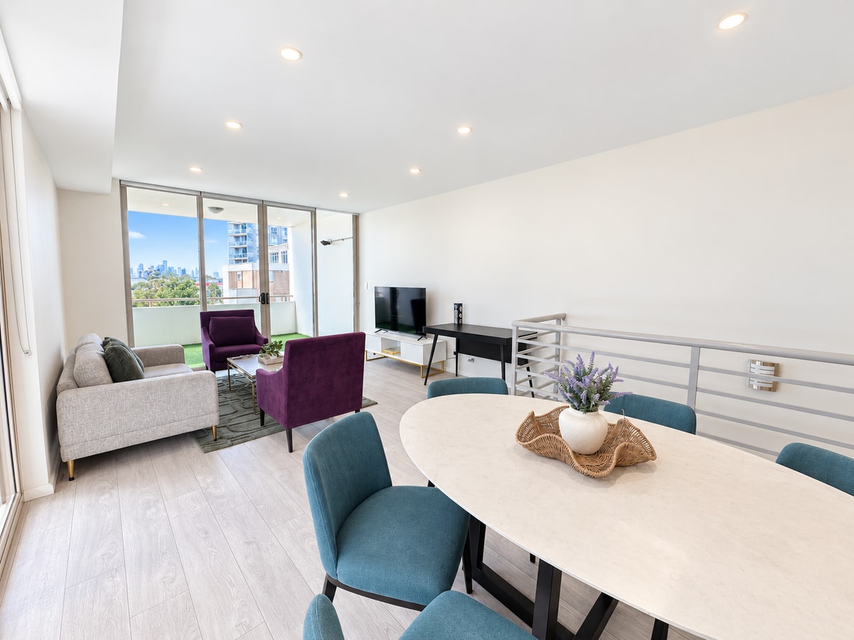 Spacious City View 3BR Loft Apartment | Parking*2 28 Serain Residences
