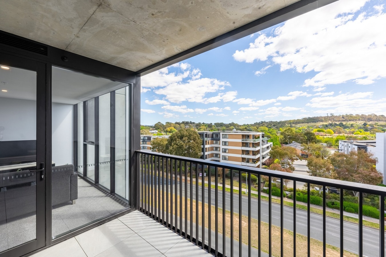 Comfy 1 Bedroom Apartment Next to Woden Westfield 8 Serain Residences