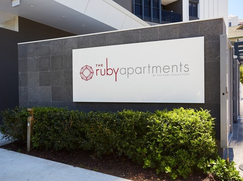 Comfortable 2 bedroom Apartment in Central Surfers 20 Serain Residences