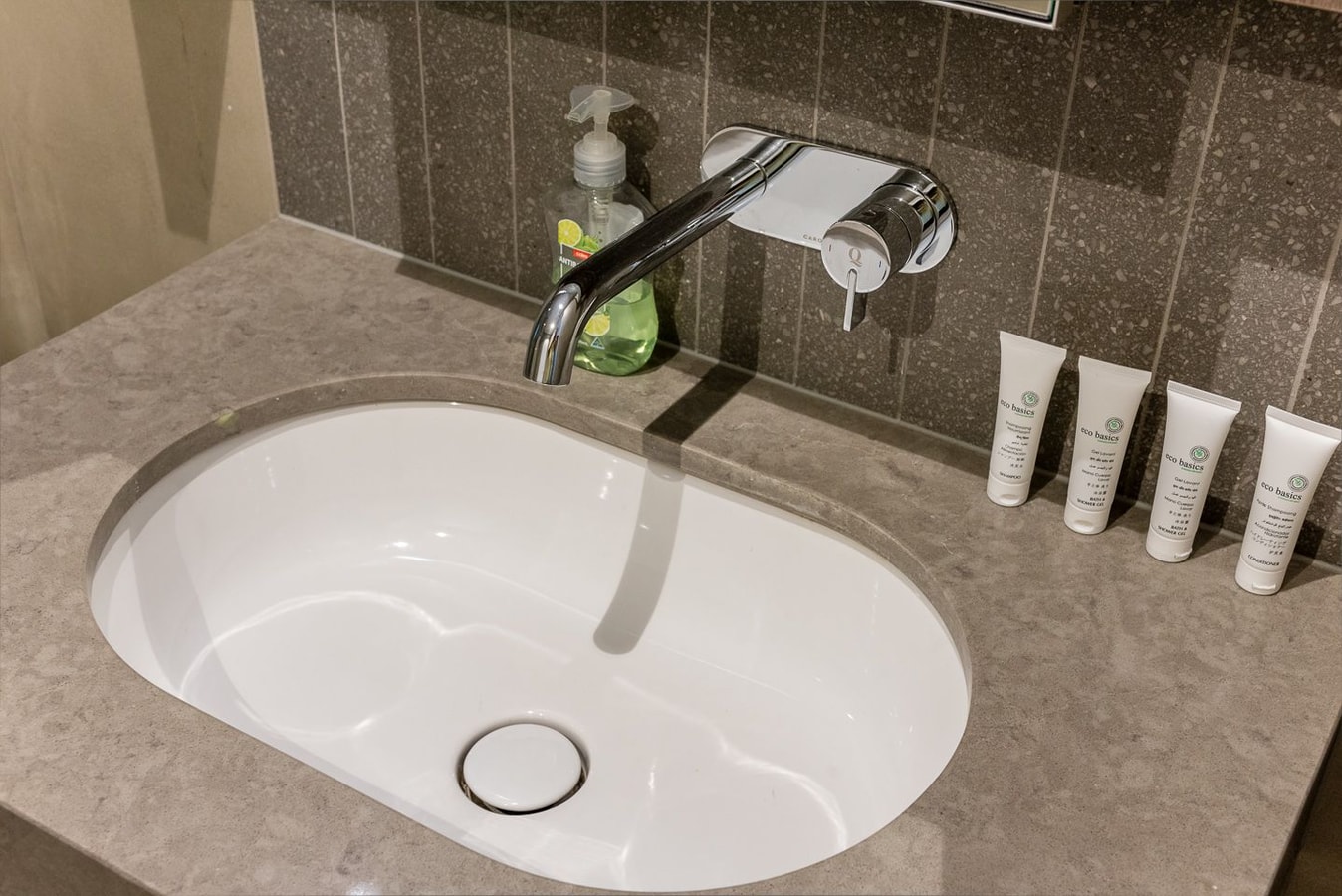 Resort-Style CBD 1-Bedroom Stay Walk to Everything 29 Serain Residences