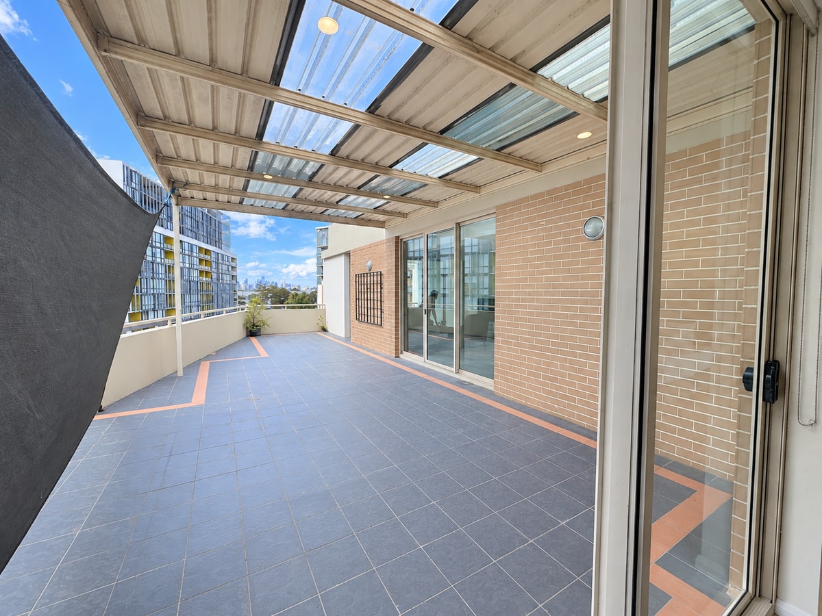 Spacious City View 3BR Loft Apartment | Parking*2 22 Serain Residences