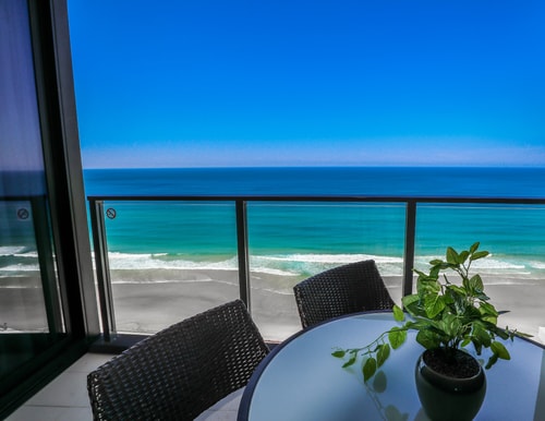 Front Ocean Facing 1-bedroom Apartment 3 Serain Residences
