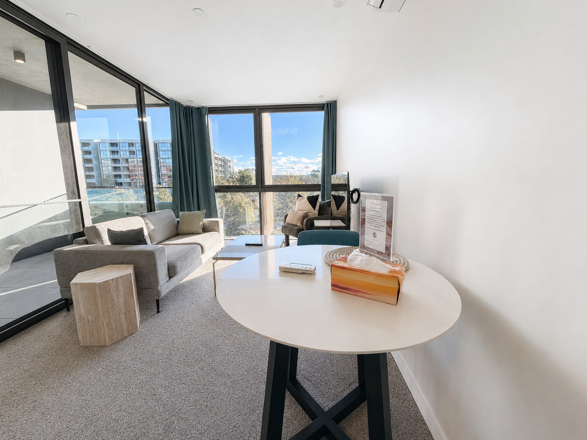 Modern 1BR Gym & Parking | Easy to Tram & City 1 Serain Residences