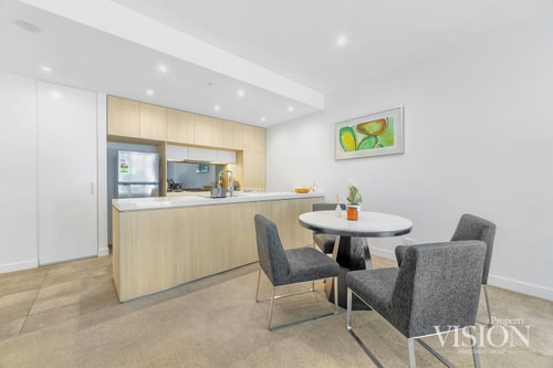Modern 2-Bedroom Apartment next North Ryde Metro 6 Serain Residences
