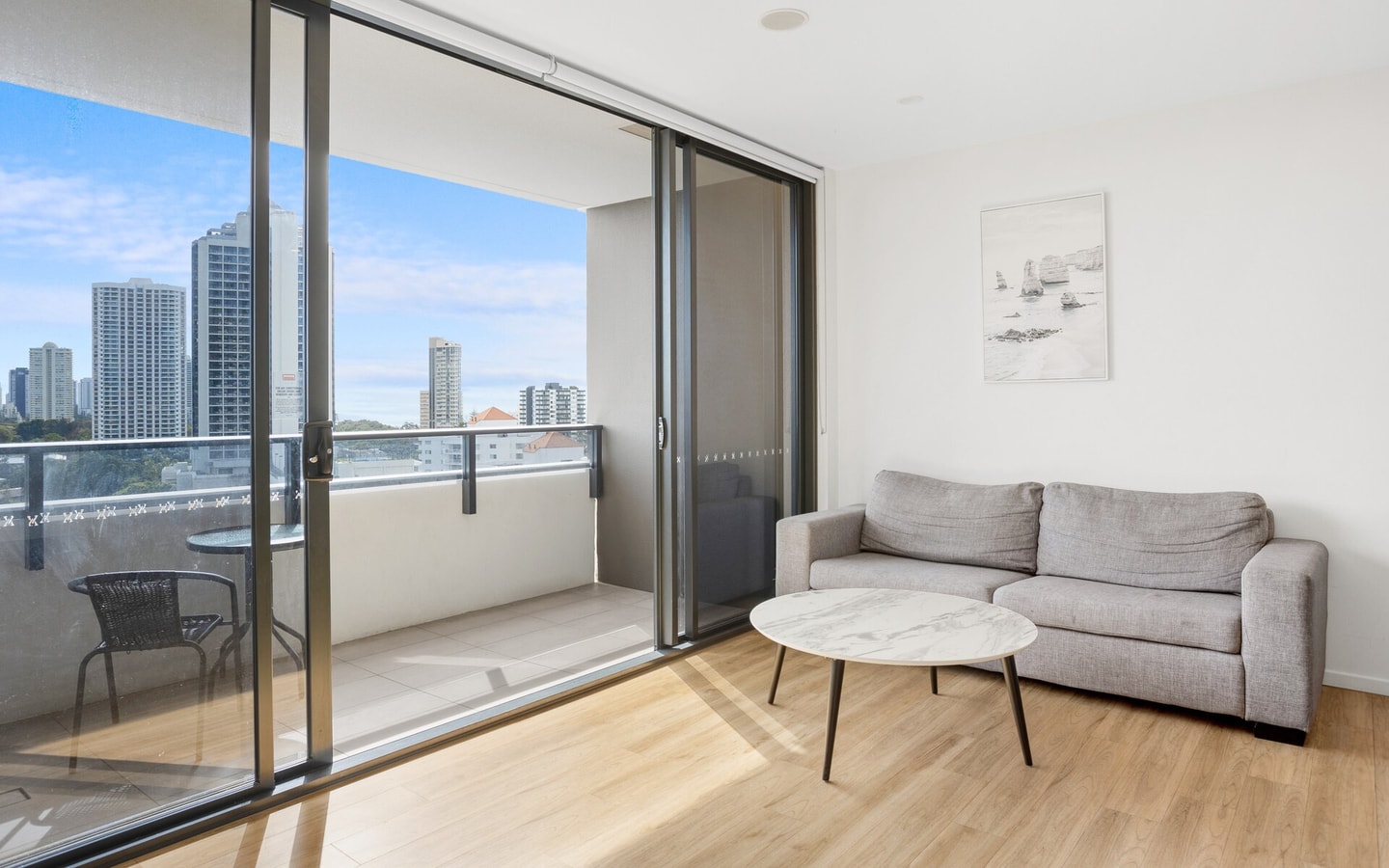Modern 2BR Apartment on level 13 | Walk to Beach 7 Serain Residences