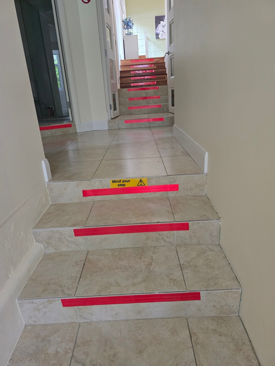 Serene Leura 2BDR Unit 3 Minutes to Shops 17 Serain Residences