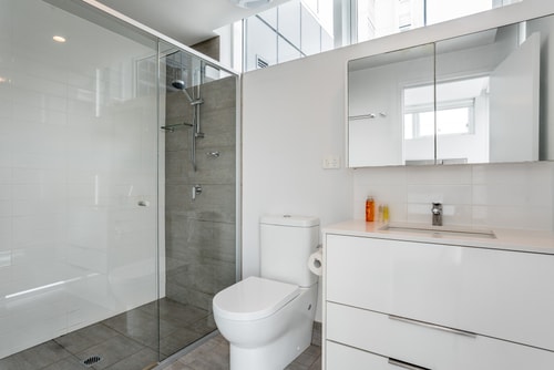 2 Bedroom Apartment with Parking, Pool, Gym 10 Serain Residences