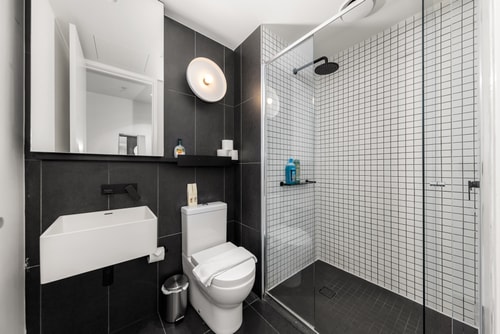 City View 2 bedroom Apt in the Heart of Melbourne 15 Serain Residences