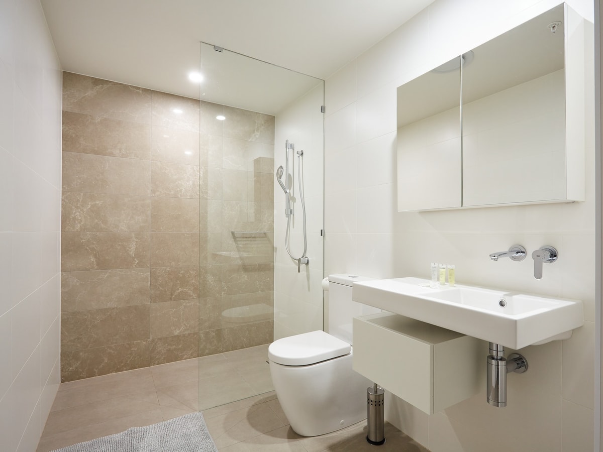 Mordem 2 bedroom Apartment in Central Surfers 8 Serain Residences