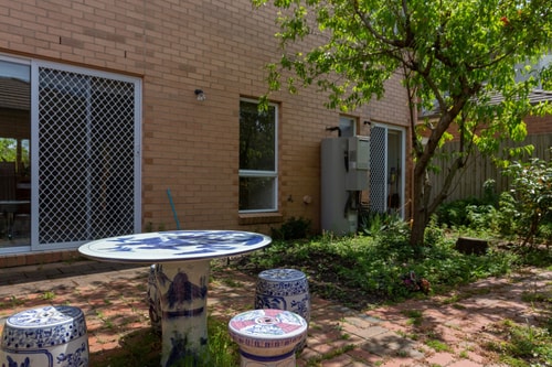 3 bedroom Townhouse next to River East Melbourne 21 Serain Residences
