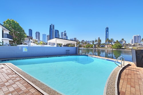Spacious 4-Bedroom Riverside Home Surfers Paradise 11 Serain Residences