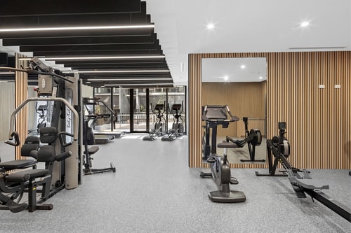 Chic Modern 1-Bedroom Apartment | Gym | Parking 9 Serain Residences