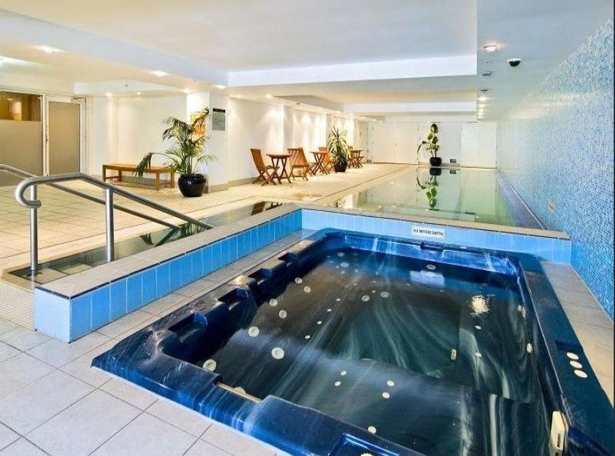 Convenient One-bedroom next to Chatswood station 7 Serain Residences