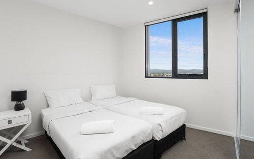 Modern 2BR Apartment on level 13 | Walk to Beach 8 Serain Residences