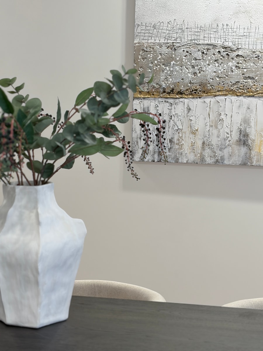 Stylish Sandringham Urban Townhouse by Hyde Park 11 Serain Residences