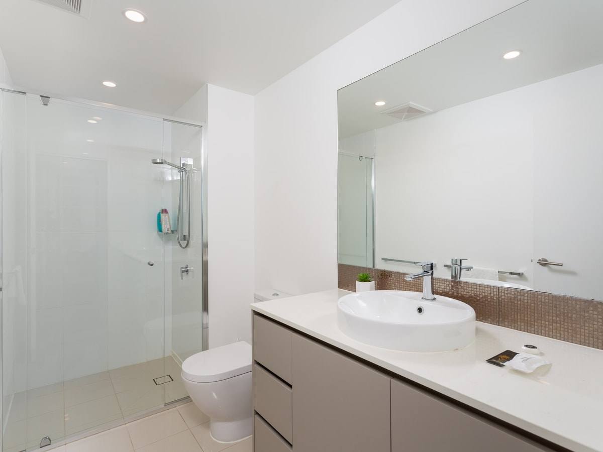 Comfortable 1Beder Ocean and  beach View Apartment 8 Serain Residences