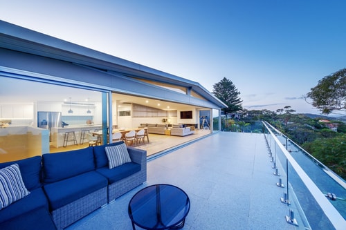 Costal Three-Storey Home with Panoramic Sea Views 11 Serain Residences