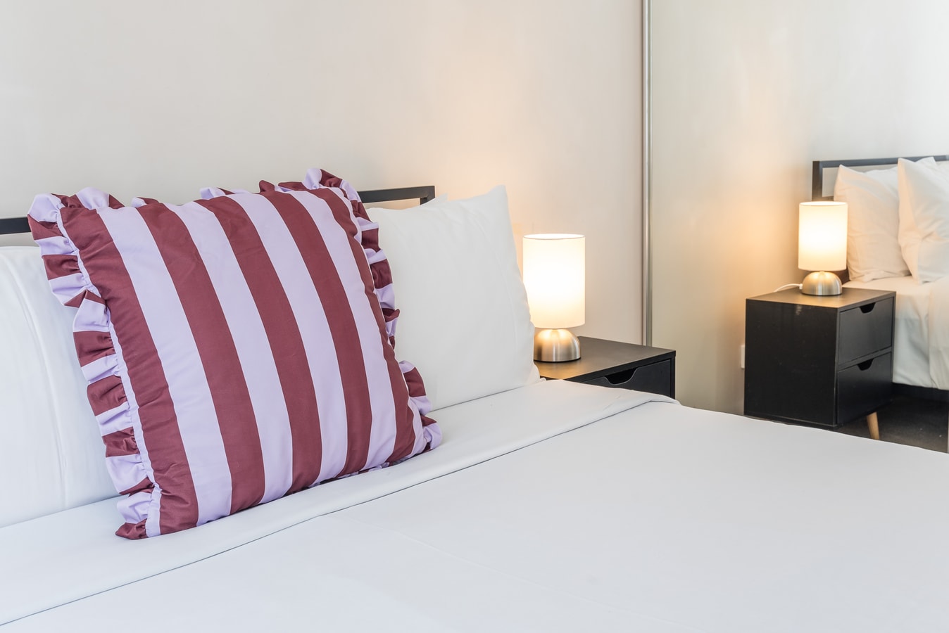 Prime Loc River Glimpse 2BR Walk to CBD w/Parking 23 Serain Residences