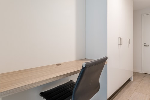 2 Bedroom Apartment with Parking, Pool, Gym 11 Serain Residences