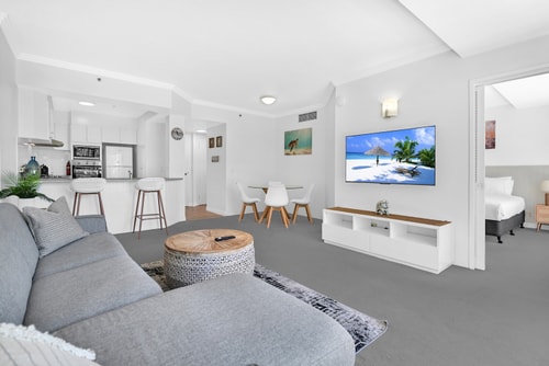 Sunlit 1-Bedroom Apt at Crown Tower with Parking 10 Serain Residences