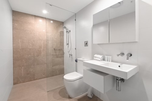 Comfortable 2 bedroom Apartment in Central Surfers 12 Serain Residences