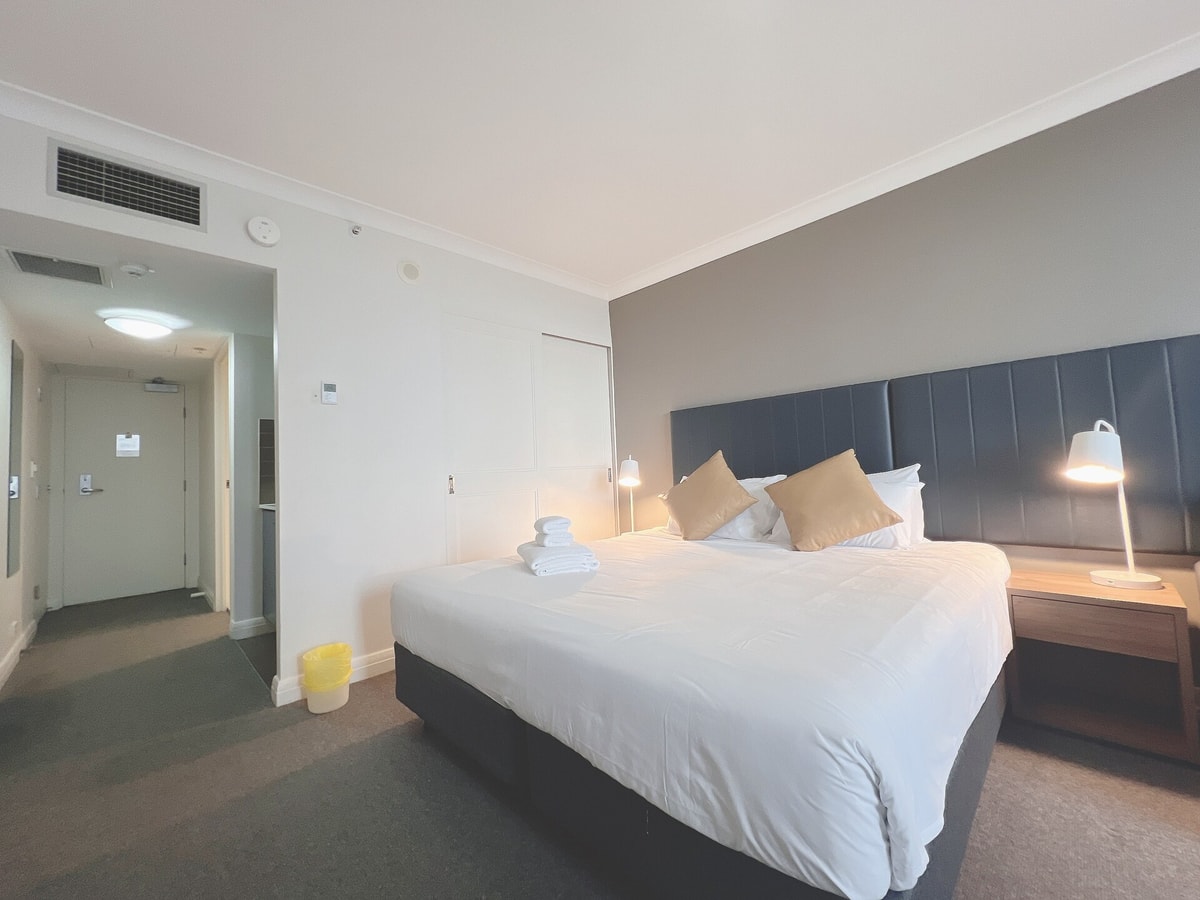 Comfortable Studio 3-min Walk to Chatswood Station 14 Serain Residences