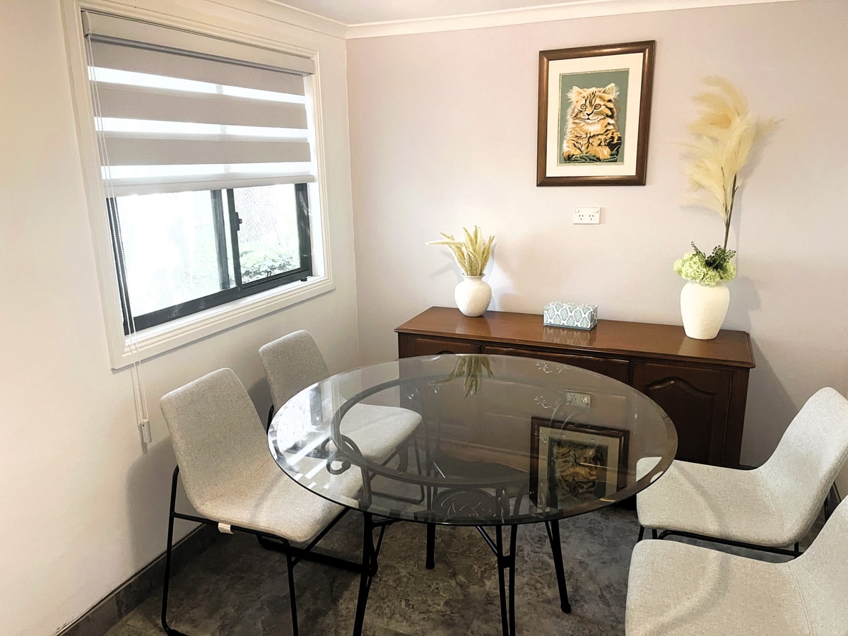 Cozy 2BDR Stay in Central Leura | Steps to Shops 15 Serain Residences