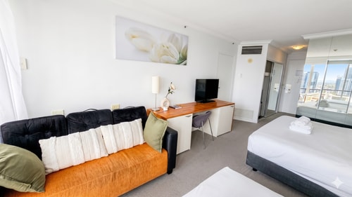SeaView Hotel Room | Level 12 Walk to Beach&Tram 3 Serain Residences