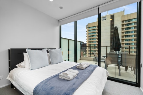 Luxe 2BR Apt | Huge Balcony+BBQ  | Adelaide CBD 0 Serain Residences