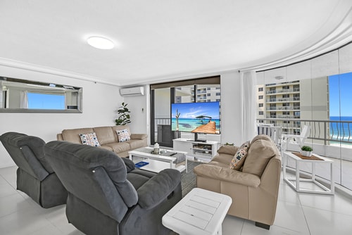 Breathtaking Ocean View 3Bedroom Apt with Parking 6 Serain Residences