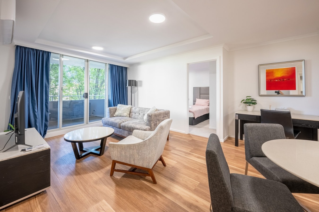 Two bedroom Apartment on Northbourne Ave Canberra Serain Residences