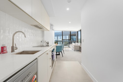 Modern & Cozy 1-Bedroom Apartment in Phillip 23 Serain Residences