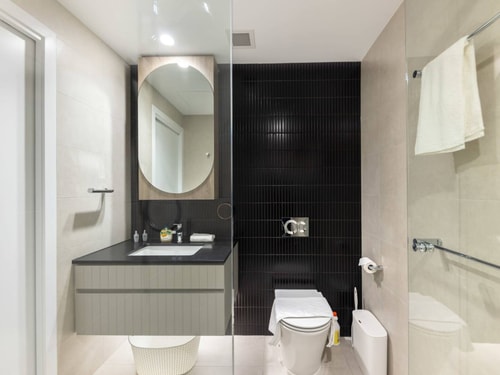 Riverfront 2Bedroom Apt in Brisbane City w/Parking 29 Serain Residences