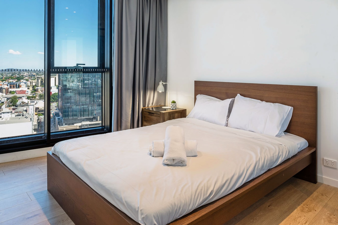 FV Cozy 2 bedroom Apartment with Parking 9 Serain Residences