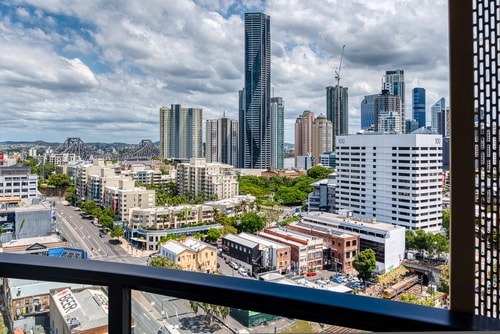 City View 1 bedroom Apartment with Free Parking 11 Serain Residences