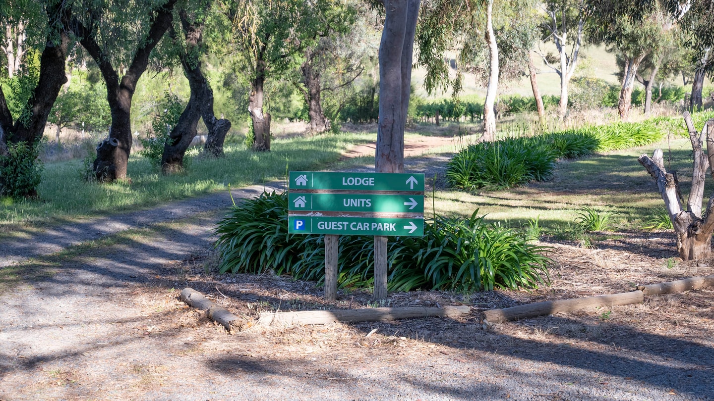 Comfy Studio 6 @ Blickinstal Barossa Valley 18 Serain Residences