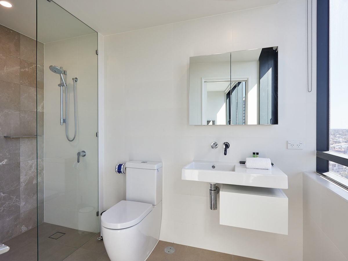 2 Bedroom with beautiful view Apartment In Surfers 9 Serain Residences